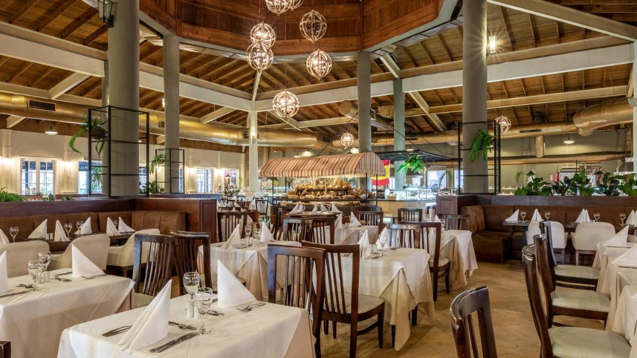 Be Live Collection Punta Cana Adults Only Exterior foto The restaurant